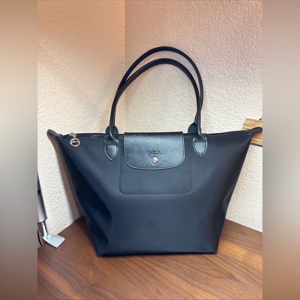 LONGCHAMP Paris Boho Large Tote Handbag In Black Color Made In France - Picture 2 of 16